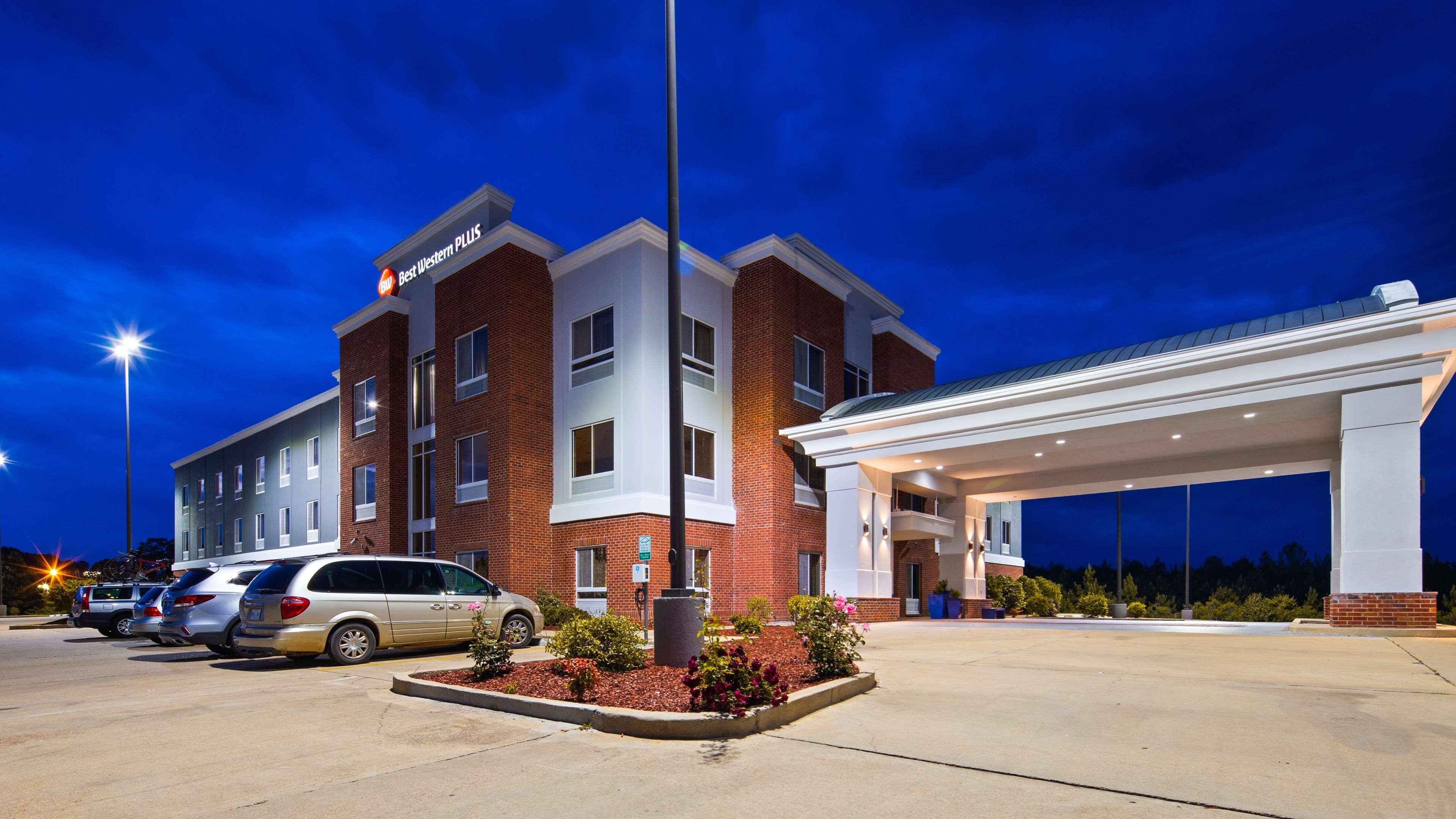 Best Western Plus Oak Harbor Hotel and Conference Center Buitenkant foto