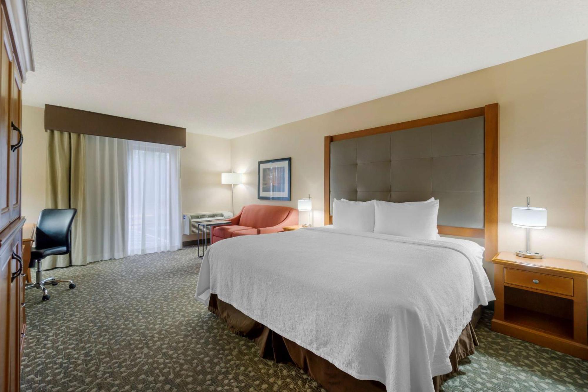 Best Western Plus Oak Harbor Hotel and Conference Center Buitenkant foto